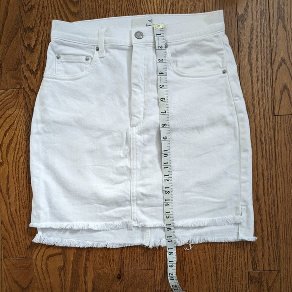 Aritzia Wilfred Free Tanit Skirt White Denim Mini Skirt Frayed Hem size S small - Picture 4 of 10